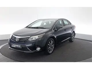 Toyota Avensis 1.8 VVTi Dynamic Business (bj 2015)
