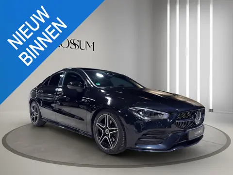Mercedes-Benz CLA-klasse 180 Premium Plus AMG-Line Panoramadak | Leder | Memory | Night-pakket | Key