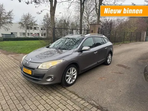 Renault Megane Megane 1.4 TCE - LEDER - PANO - EXPORTPRIJS