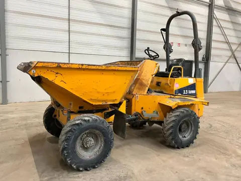 Thwaites 3.5 tonne (bj 2013)