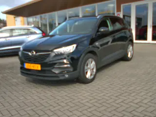Opel Grandland X 1.2 Turbo Online Edition (bj 2019)