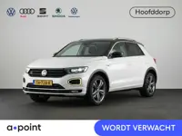 Volkswagen T-Roc 1.5 TSI Sport 150pk DSG| digital display| Pano-dak|  17'LM-velgen| Camera|  Navi|
