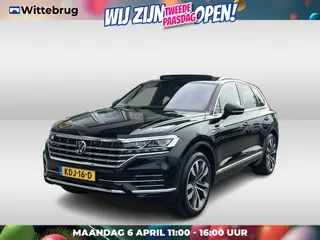 Volkswagen Touareg 3.0 TSi eHybrid 4MOTION Elegance / AUTOMAAT/ 381PK/ PANO/ LUCHTVERING/ NACHTZICHT