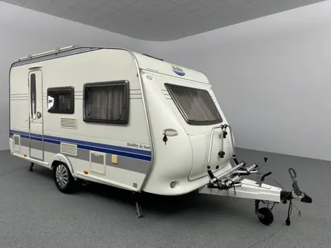 Hobby De Luxe 400 SF