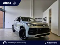 Volkswagen Tayron R-Line Edition 1.5 eHybrid 204 PK | Black Style pakket | Panoramadak | 20-inch | S