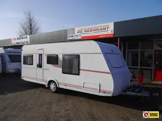 Bürstner Premio 490 TS vrijstaandbed