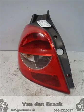 Renault Clio 2005-2009 Achterlicht links