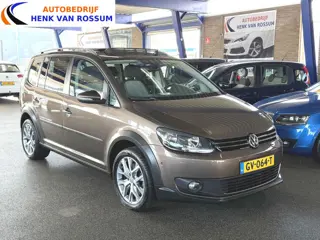 Volkswagen Touran 1.4 TSI CROSSTOURAN Pano | Trekhaak | PDC | Cruise.