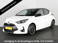 Toyota Yaris 1.5 Hybrid Bi-Tone Sport | Apple Carplay & AndroidAUTO | Camera | Privacy Glass |