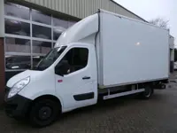 Renault Master T35 2.3 dCi 131pk Bakwagen+laadklep Airco,Cruise,3 persoons L420cm B210cm H230cm