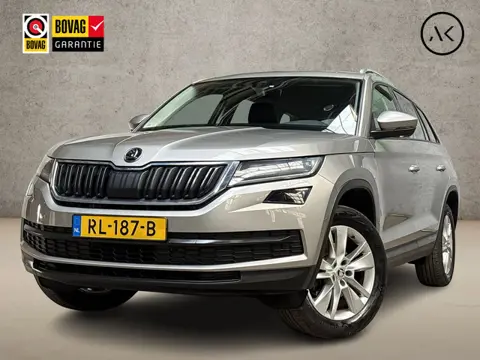 Škoda Kodiaq 1.4 TSI Sport (APPLE CARPLAY, GROOT NAVI, LEDER, STOELVERWARMING, SPORTSTOELEN, ADAPTIV