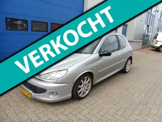 Peugeot 206 2.0-16V GTI