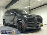 SsangYong Rexton 2.2 e-XDi Sapphire Elegance Automaat | 3500KG Trekhaak | Black Pack | Leder