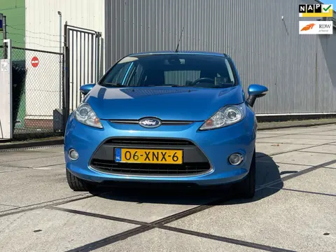 Ford Fiesta 1.25 Titanium 2012 Clima/Cruise/PDC Nap Apk