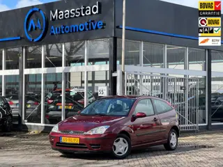 Ford Focus 1.6-16V Cool Edition Automaat Aangepast Invalide voertuig