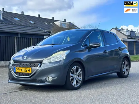 Peugeot 208 1.6 VTi Allure 5DR*Panoramadak*Navigatie*Cruise*Clima*NAP*Parkeersensoren*LM velgen*