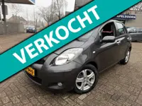 Toyota Yaris 1.3 VVTi Aspiration AUTOMAAT *AIRCO*ELEKTR. RAMEN*LM. VELGEN*FLIPPERS*5DRS*