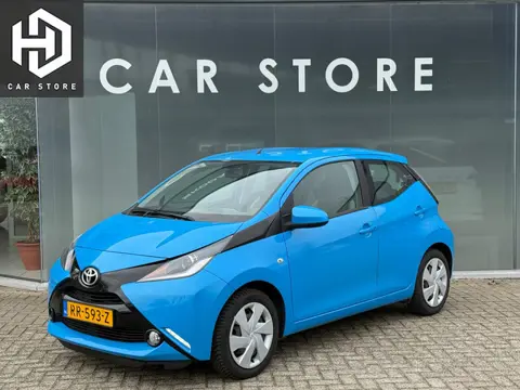 Toyota Aygo 1.0 VVT-i x-play |Camera|Carplay|Airco