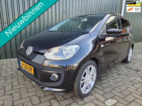 Volkswagen Up! 1.0 groove up! BlueMotion