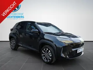 Toyota Yaris Cross 1.5 Hybrid 130 Dynamic Camera/Stoel,stuur,voorruitverwarming