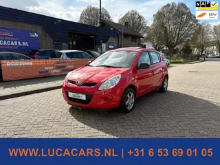Hyundai I20 1.2i ActiveVersion Young NIEUWE APK!