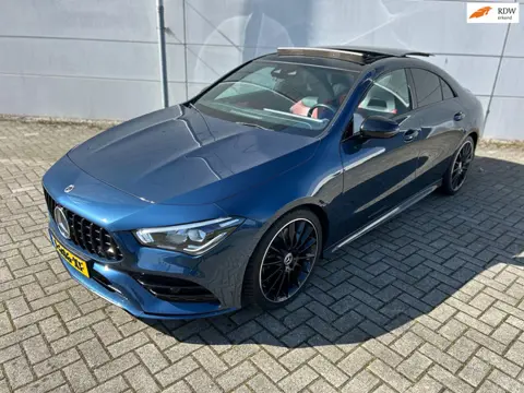 Mercedes-Benz CLA-klasse 250 4MATIC Advantage Sfeerverlichting Camera Pano Stoelverwarming