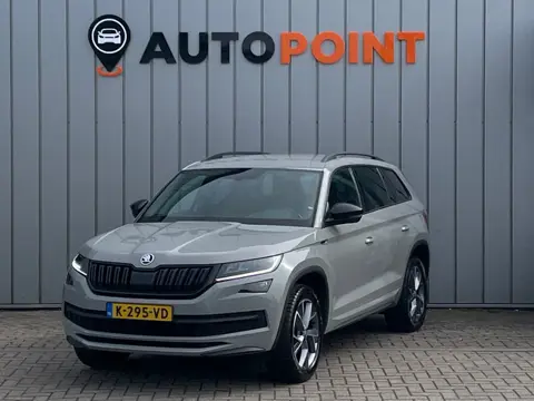 Skoda Kodiaq 1.5 TSI Sportline Business ORG NL TREKHAAK|CAMERA|STOELVRM+MEMORY|STUURVRM|CARPLAY|ALCA
