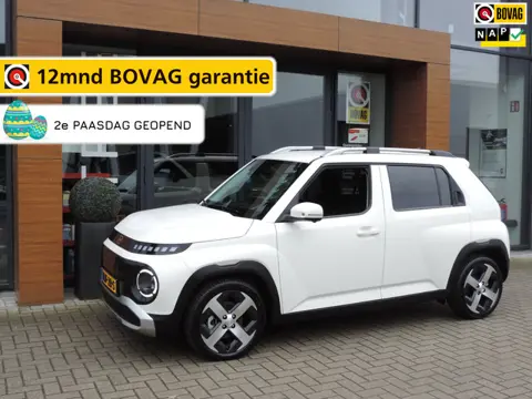Hyundai INSTER Evolve Plus 49 kWh 7.500km | NLauto | 1e Eig | Camera | LED kopl | Stoelverw | ECC | 