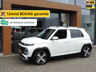Hyundai INSTER Evolve Plus 49 kWh 7.500km | NLauto | 1e Eig | Camera | LED kopl | Stoelverw | ECC | 