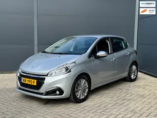 Peugeot 208 1.2 PureTech GT-line VOL AUTOMAAT , CAMERA, NAVI