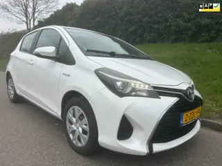 Toyota Yaris 1.5 Hybrid Aspiration - Camera - Automaat - Clima