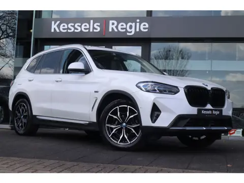 BMW X3 xDrive30e Pano Memory HuD ACC Stoelkoeling Laser El.Haak Keyless Leer Ambient Camera Bliss St