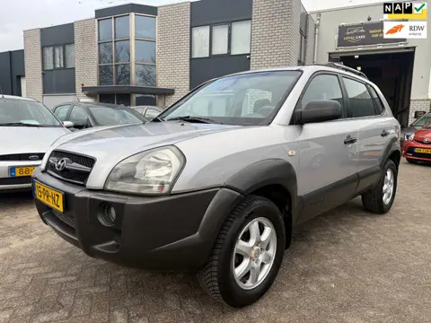 Hyundai Tucson 2.0i Active Airco Elektr Ramen Radio