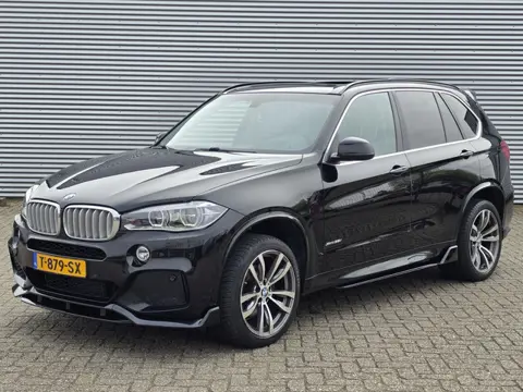 BMW X5 XDrive35i High Executive M-Sport Headup Pano Camera