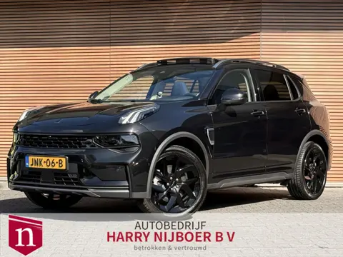 Lynk & Co 01 1.5 Pack Black Navi / Panodak / 360 Camera / Clima / Stoelverwarming