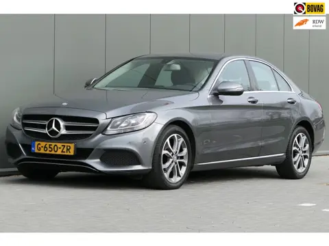 Mercedes-Benz C-klasse 200 Premium Plus Navigatie Leder Cruise