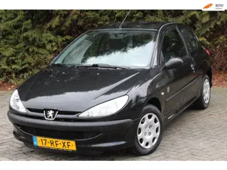 Peugeot 206 1.4 X-Design 75PK | Radio | Elektrische ramen | Nieuwe APK
