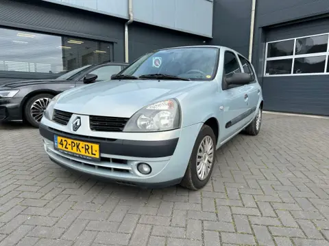 RENAULT CLIO 1.2 met nieuwe APK!