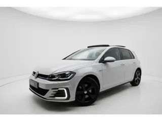 Volkswagen Golf 7.5 1.4 TSI PHEV GTE PANO VIRTUAL CAM ACC