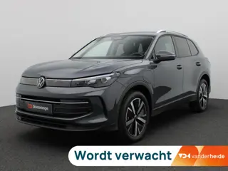 Volkswagen Tiguan 1.5 eHybrid Life Edition Trekhaak, 19" LM Velgen, Keyless, Achteruitrijcamera, Sid