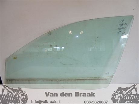 Seat Cordoba 4 deurs 2003-2009 Portierraam links voor