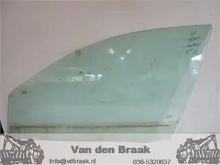 Seat Cordoba 4 deurs 2003-2009 Portierraam links voor