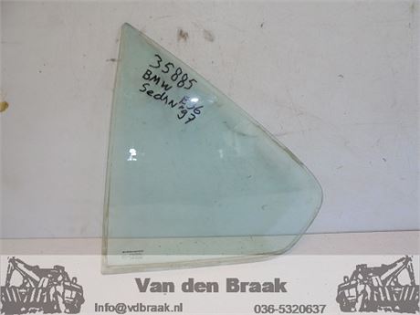 BMW 3 serie E36 sedan 1991-1998 Scheerraam links achter