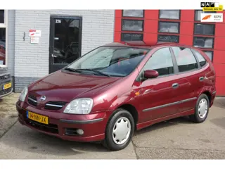 Nissan Almera Tino 1.8 , AIRCO, NAVIGATIE, CAMERA