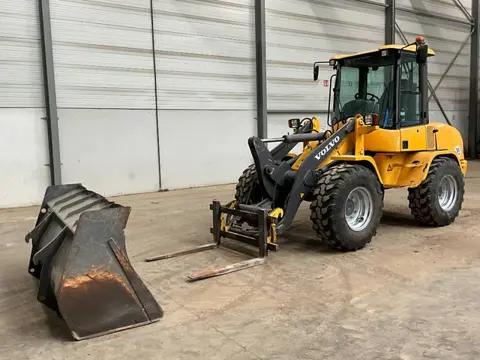 Volvo L 30 B-Z/X (bj 2010)