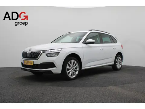 Skoda Kamiq 1.0 TSI Sport Business BOVAG Garantie | Trekhaak | Automaat | Climate control | Draadloz