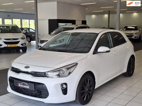 Kia Rio 100pk Apple carplay/Android auto/Camera/Stoel en stuurverw