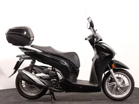 Honda SH 350 (incl. Topbox) (bj 2021)