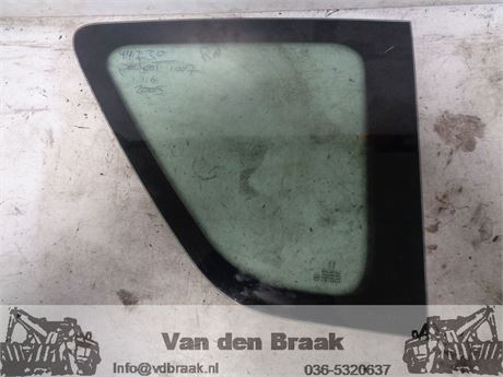Peugeot 1007 2005-2009 Scheerraam rechtsachter