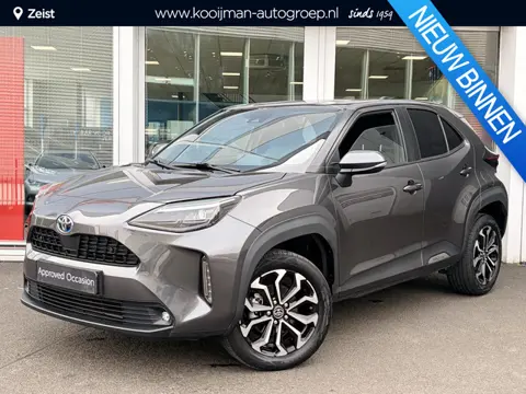 Toyota Yaris Cross 1.5 Hybrid Dynamic Parkeersensoren voor+achter |  Dodehoekdetectie | Stoelverwarm